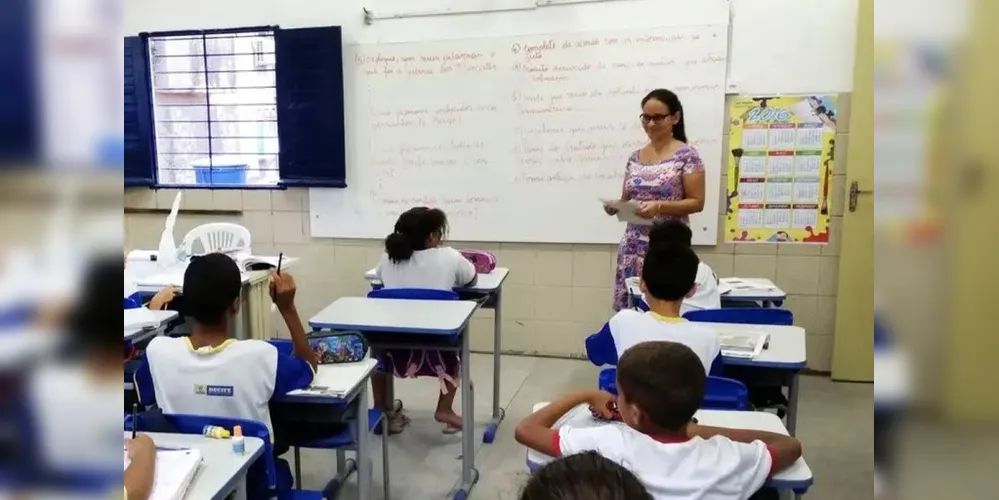 Em todo o país, 620 mil professores da educação básica vão deixar de pagar o Imposto de Renda