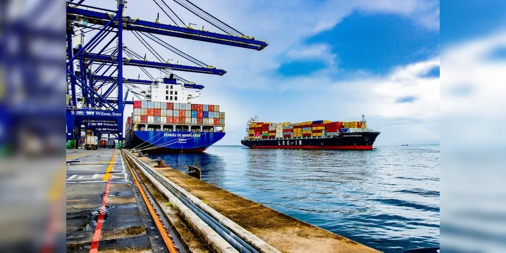 O Porto de Paranaguá (PR) liderou a movimentação na região com 55,2 milhões de toneladas