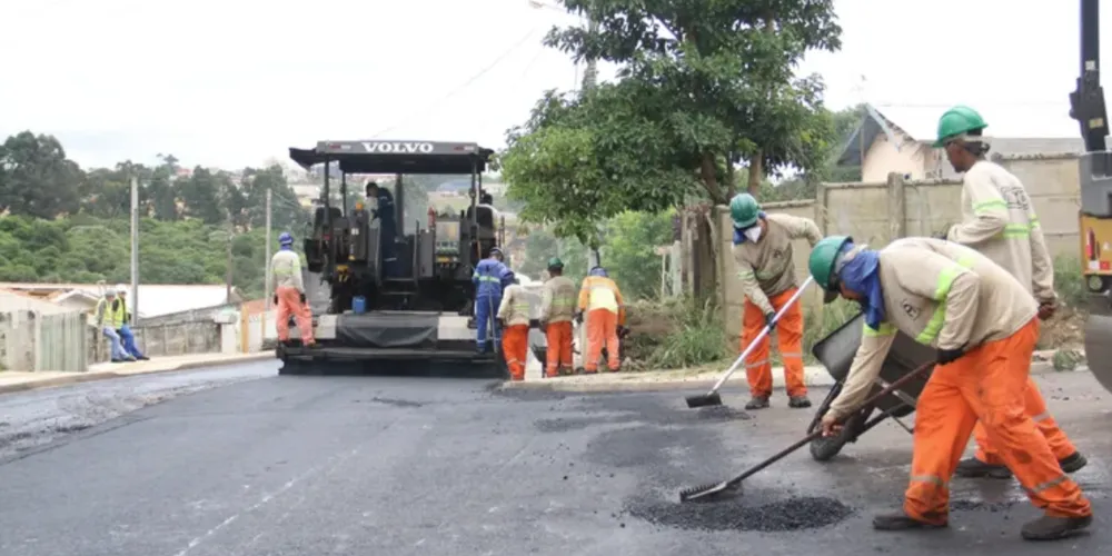 Obras fazem parte dos projetos de pavimentação no município