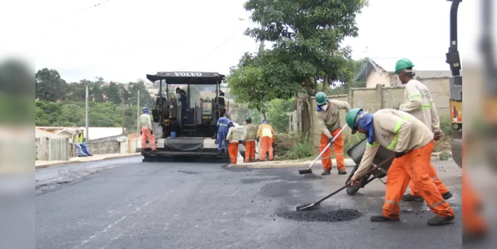 Obras fazem parte dos projetos de pavimentação no município