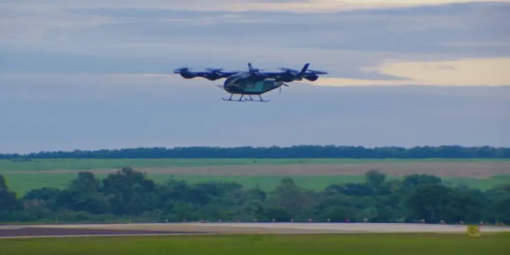 Foram testados com sucesso a integração de sistemas essenciais da aeronave