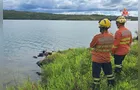 Corpo de mulher em estado de decomposição é encontrado boiando em lago