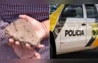 Homem é preso após arremessar pedras duas vezes contra viatura da PM em PG
