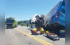 Seis pessoas morrem em acidente entre ônibus e carreta na BR-116