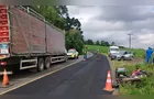 Motociclista colide contra caminhão na PR-438 em Teixeira Soares