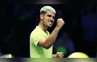 De virada, Alcaraz supera Fritz e assume liderança do grupo no ATP Finals