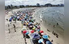 Cobrança na praia vira polêmica: barracas podem exigir pagamento por cadeira e guarda-sol?