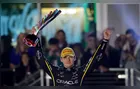 Verstappen vence GP de Las Vegas e segue na briga pelo título