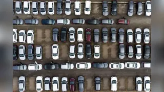China promete ajudar Brasil para evitar colapso na produção de carros