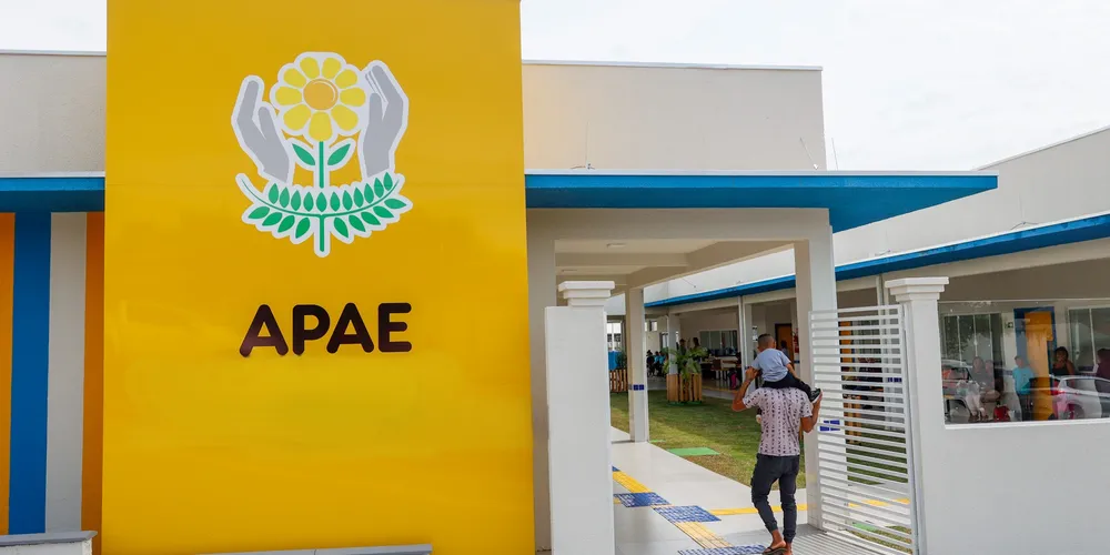 Governo do Estado do Paraná investe em novas sedes para as APAEs