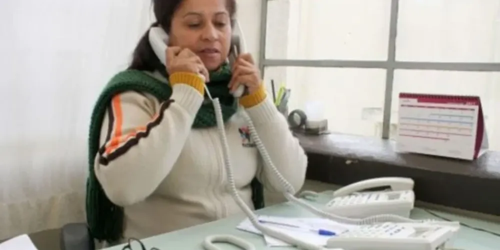 , Bernadete ganhou notoriedade por uma habilidade incomum: memorizar praticamente todos os números de telefone do município