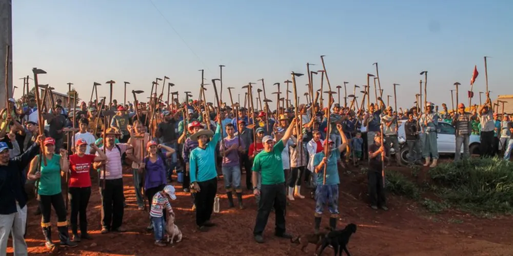 Acordo permitirá criação e regularização de assentamentos, contemplando cerca de três mil famílias