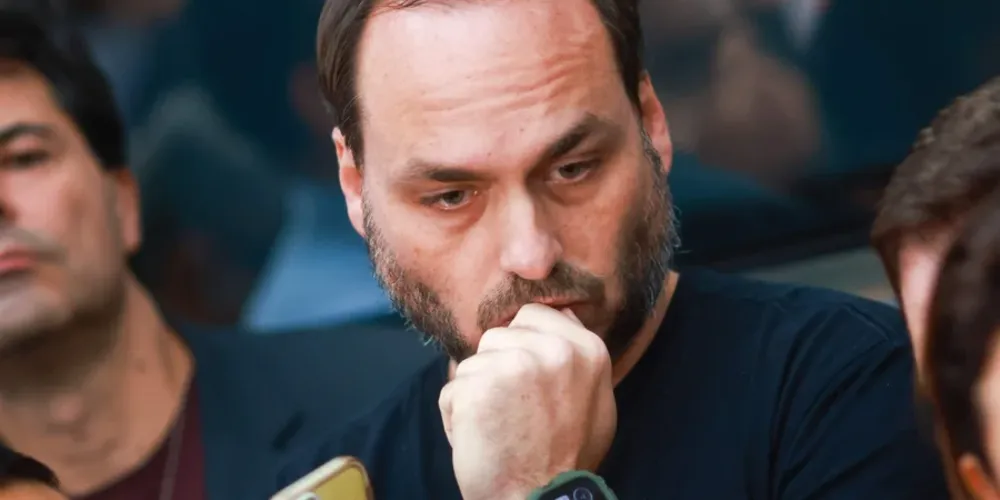 Filho do ex-mandatário afirmou temer o dia em que não haverá retorno em relação à saúde do pai