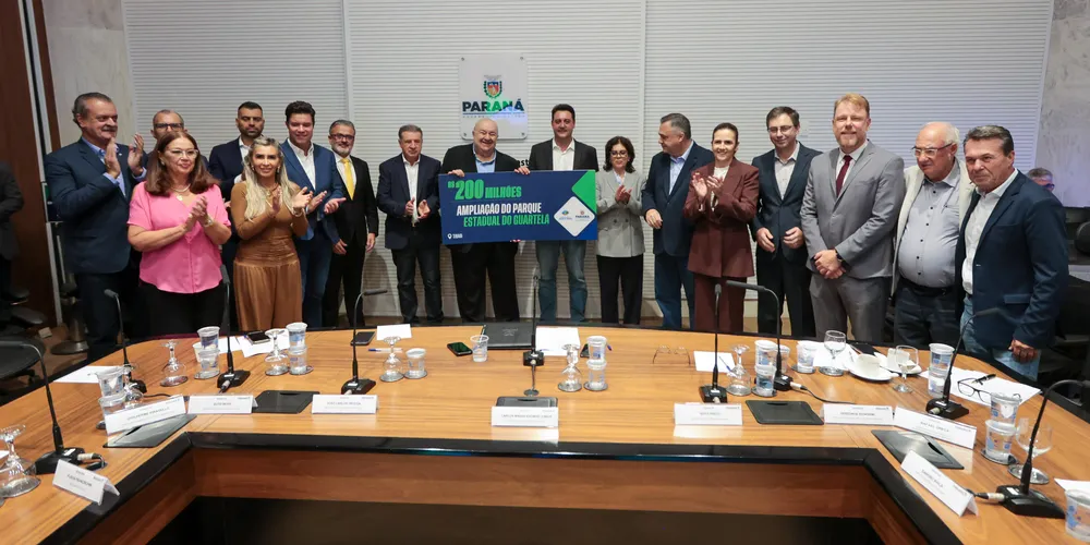 Representantes do Governo do Estado e de Administrações Municipais estiveram reunidos nesta sexta-feira (27)
