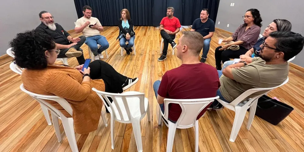 Reunião aconteceu em Ponta Grossa e reuniu gestores dos Campos Gerais