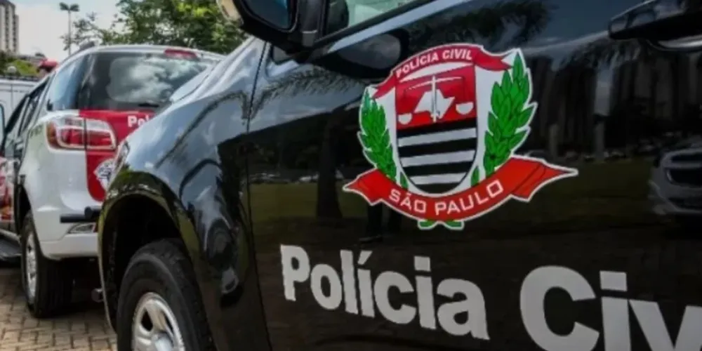 O homem, de 50 anos, foi atingido no rosto, braços e pernas