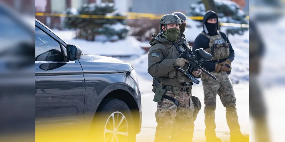 O caso ocorreu um dia depois um agente do ICE ter atirado e matado Renee Nicole Good, de 37 anos