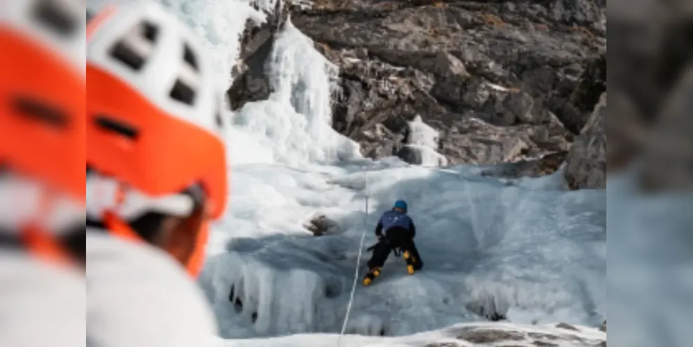 Os acidentes ocorreram em meio a um risco “forte” de avalanche, nível 4 em uma escala de 5