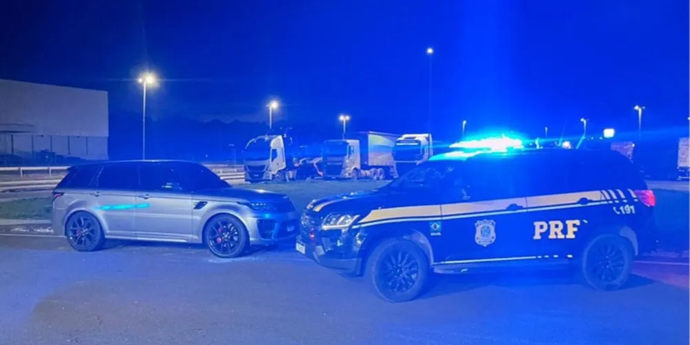 No carro estava um casal, que se deslocava de Belo Horizonte/MG para São Paulo