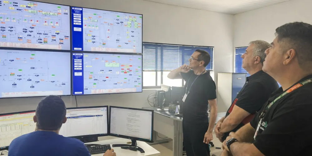 Para diminuir os efeitos no odor e gosto na água, a Companhia está aplicando carvão ativado