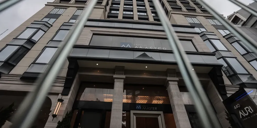 Fachada do Banco Master na cidade de São Paulo