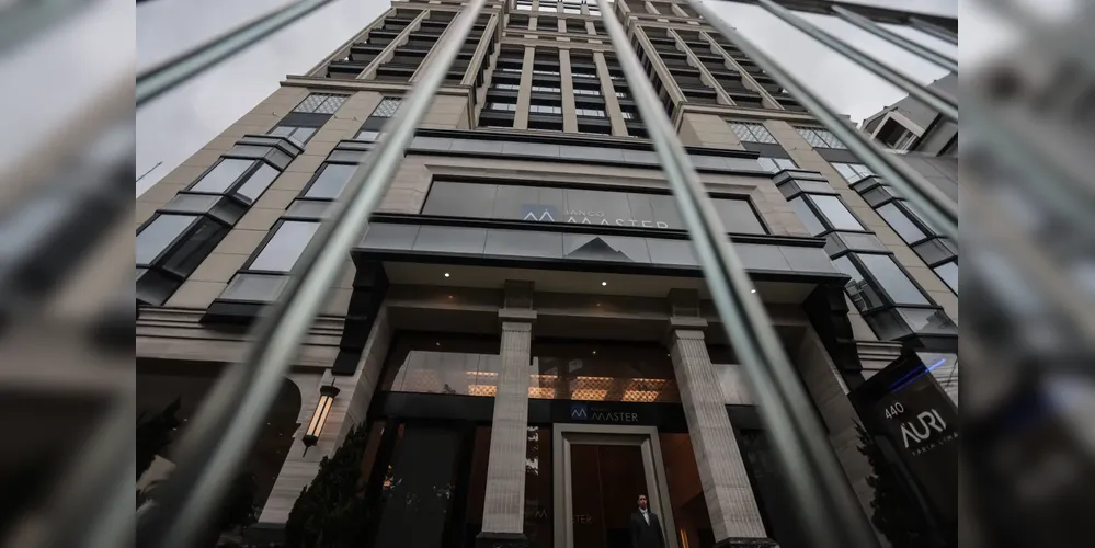 Fachada do Banco Master na cidade de São Paulo