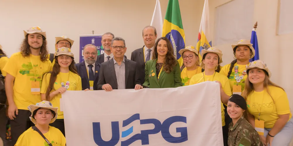 A coordenação do projeto fica por conta da professora Marilisa do Rocio Oliveira