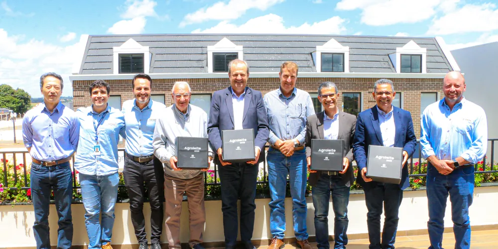 Representantes da Castrolanda, da UEPG, da Administração Municipal e do Governo do Estado estiveram reunidos para debater o projeto