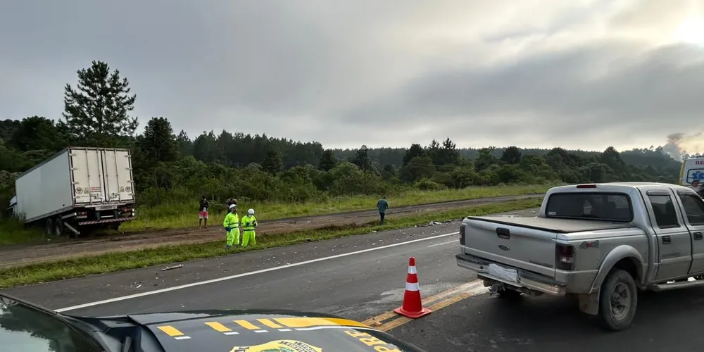 O grave acidente ocorreu na manhã deste sábado (31), na BR-277, em Irati