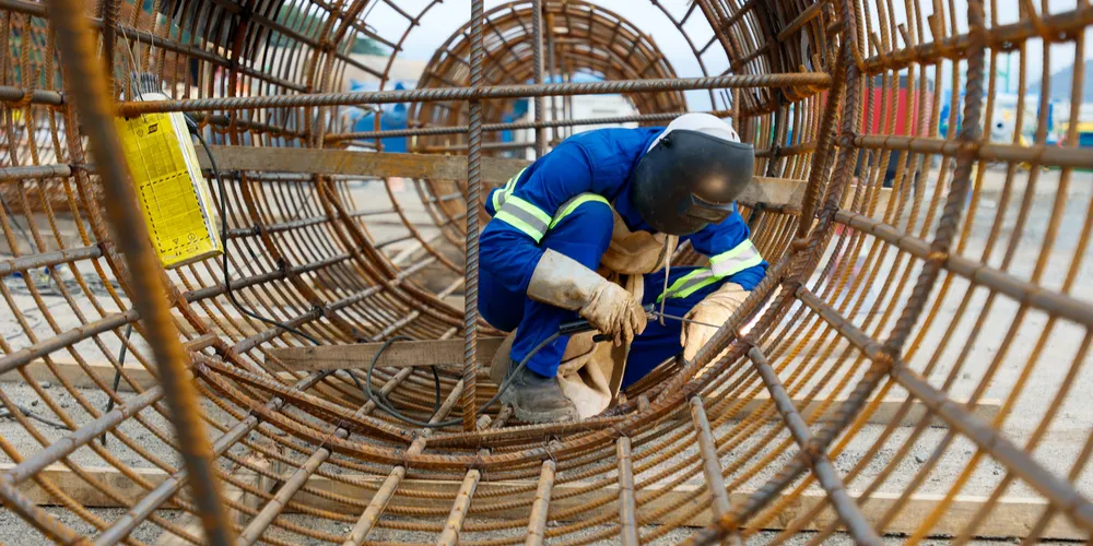 No último trimestre, a taxa de desocupação no Paraná foi de 5,1% no País, e a média anual chegou a 5,6%