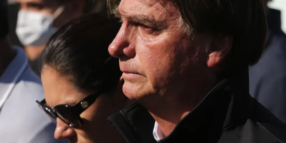 A defesa de Bolsonaro fez o pedido ao ministro Alexandre de Moraes