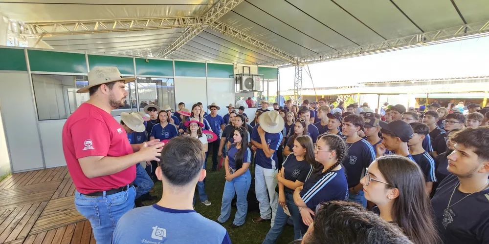 Estudantes e jovens agricultores também participarão da feira