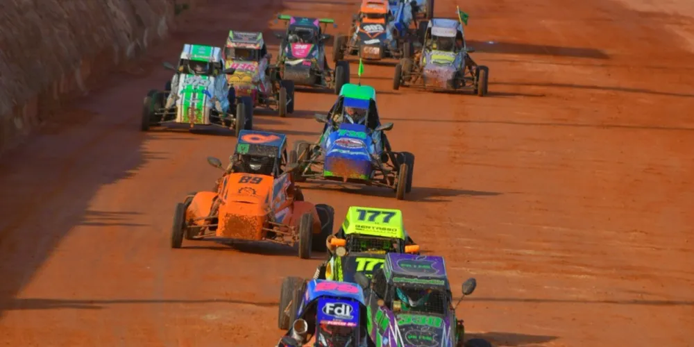 O Kartcross será uma das categorias de destaques do Campeonato Paranaense de Velocidade na Terra deste ano, que começará em março