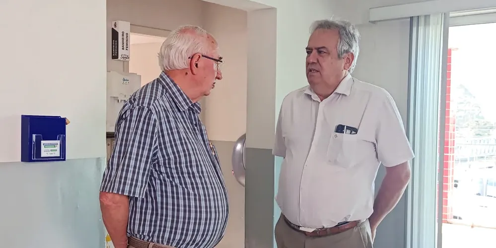 Reinaldo Cardoso e Matilvani Moreira estiveram visitando o novo local