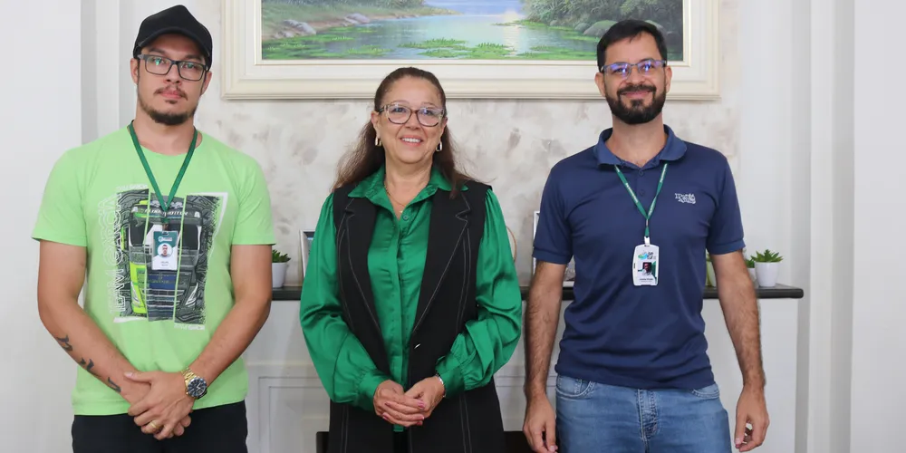 Helynez Ribas esteve com os novos secretários nesta segunda-feira (23)