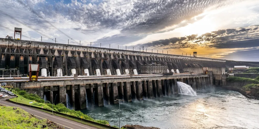 Usina Hidrelétrica de Itaipu, em Foz do Iguaçu