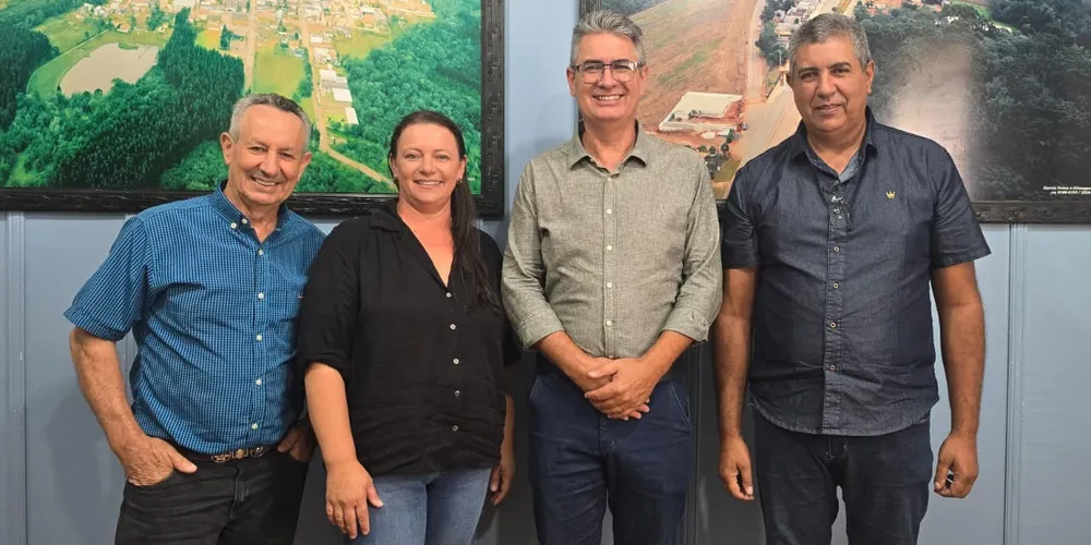 Os representantes do Legislativo e Agricultura de Ponta Grossa e Ipiranga