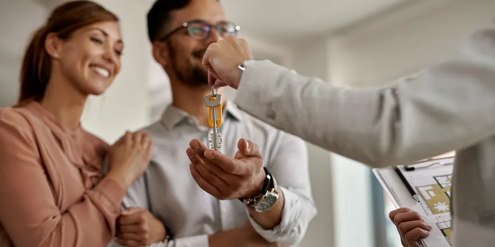 Especialista afirma que o mercado imobiliário continua sendo um investimento seguro, principalmente pensando em valorização e proteção patrimonial