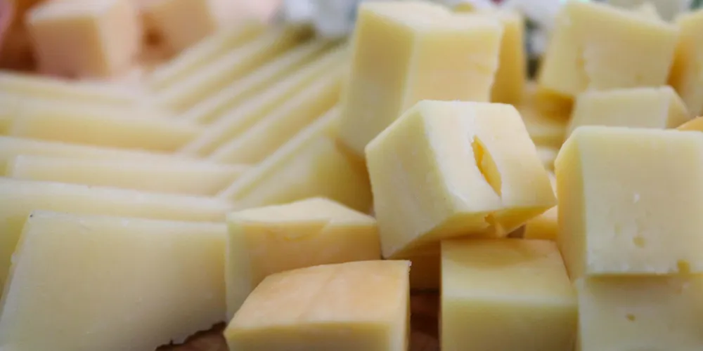 O decreto contempla produtores de queijo mussarela e prato