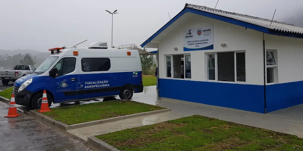 Portaria da Adapar desativa postos de fiscalização do trânsito agropecuário e moderniza atividades