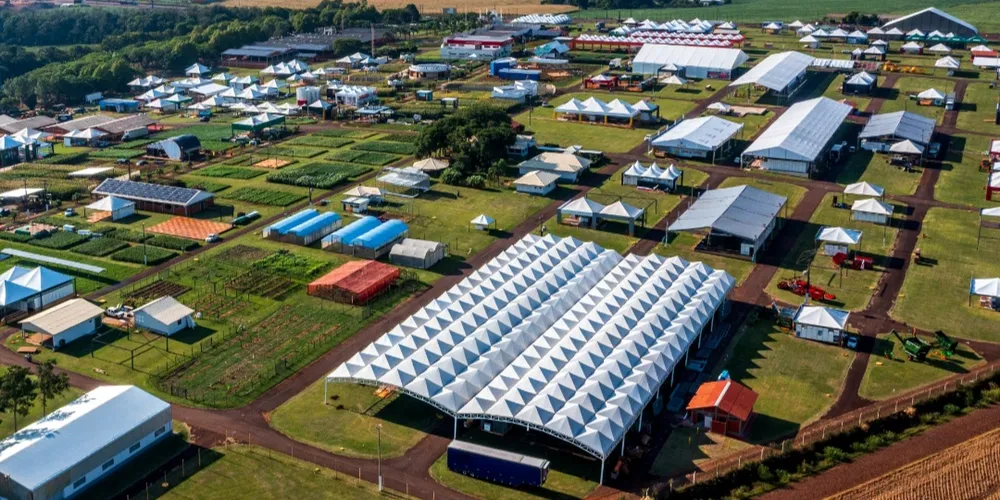 Feira também obteve número histórico de visita de alunos de escolas técnicas