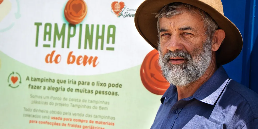 O 'Tampinhas do Bem' começou em 2019 e, desde então, já retirou mais de 100 mil quilos de tampinhas da natureza, destinando corretamente o material e revertendo os recursos para ações sociais