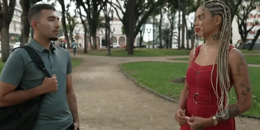 Roberto e Thayane durante encontro após o desaparecimento no Pico Paraná