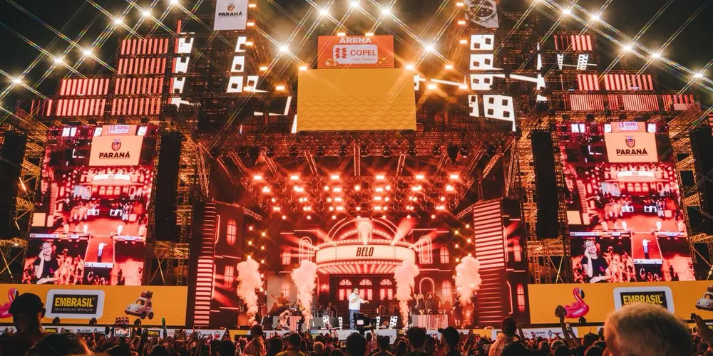 O terceiro dia da programação do evento reuniu turistas e fãs na orla da cidade.