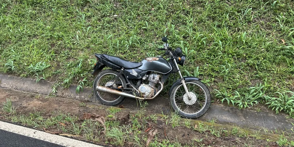 O motociclista sofreu ferimentos moderados