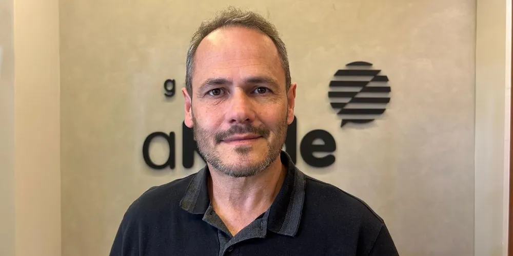 Fabricio Borges - Franqueado Inova Blocos em Ponta Grossa