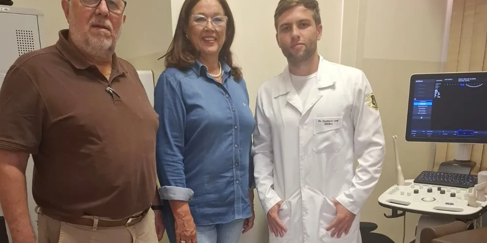 O mutirão foi acompanhado pelo secretário municipal de Saúde, Luís Tadeu Mercer, e pela vice-prefeita Helynez Ribas, que estiveram no local junto ao médico Dr. Gustavo Leal