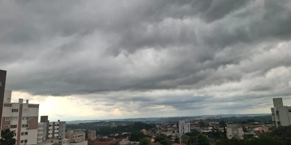 Clima será abafado e com alto risco de chuvas em Ponta Grossa