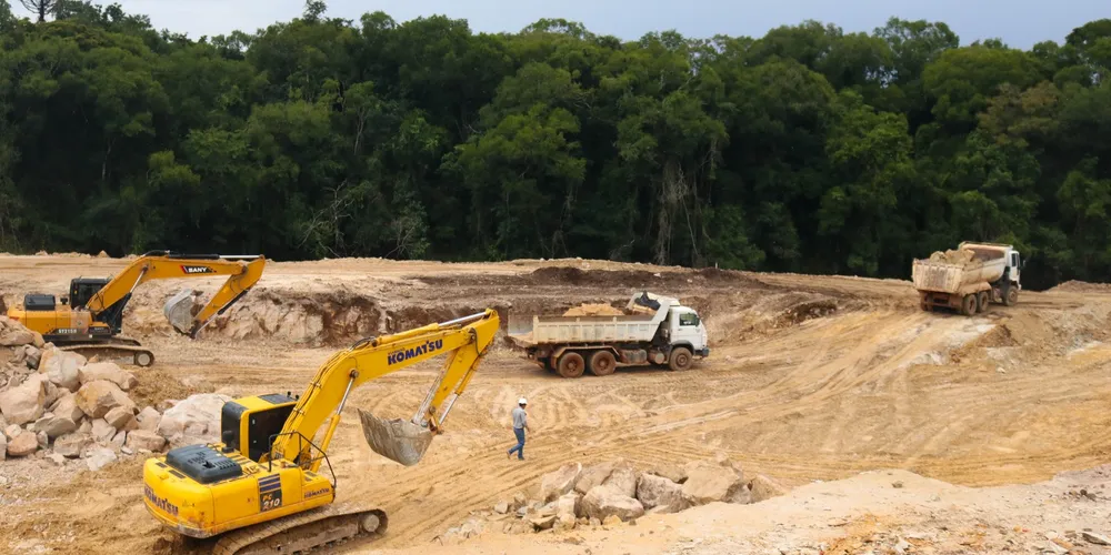 As obras tiveram início em dezembro e a previsão é de que a usina comece a operar já em janeiro de 2027
