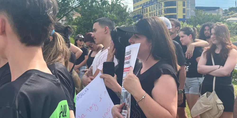 Manifestantes se emocionaram durante protesto